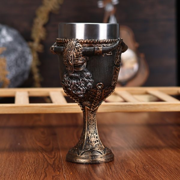 Viking skull goblet with stainless interior
