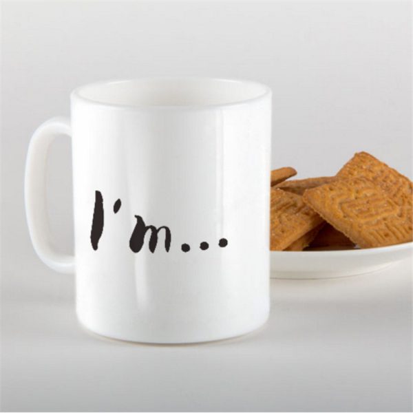 Ceramic mug with a pig nose printed inside the base