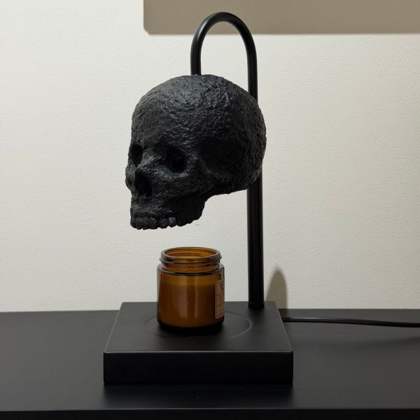 Skull candle warmer lamp with dimmer